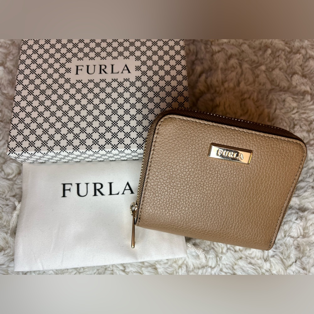 Furla Ivory Leather Zip Around Wallet
